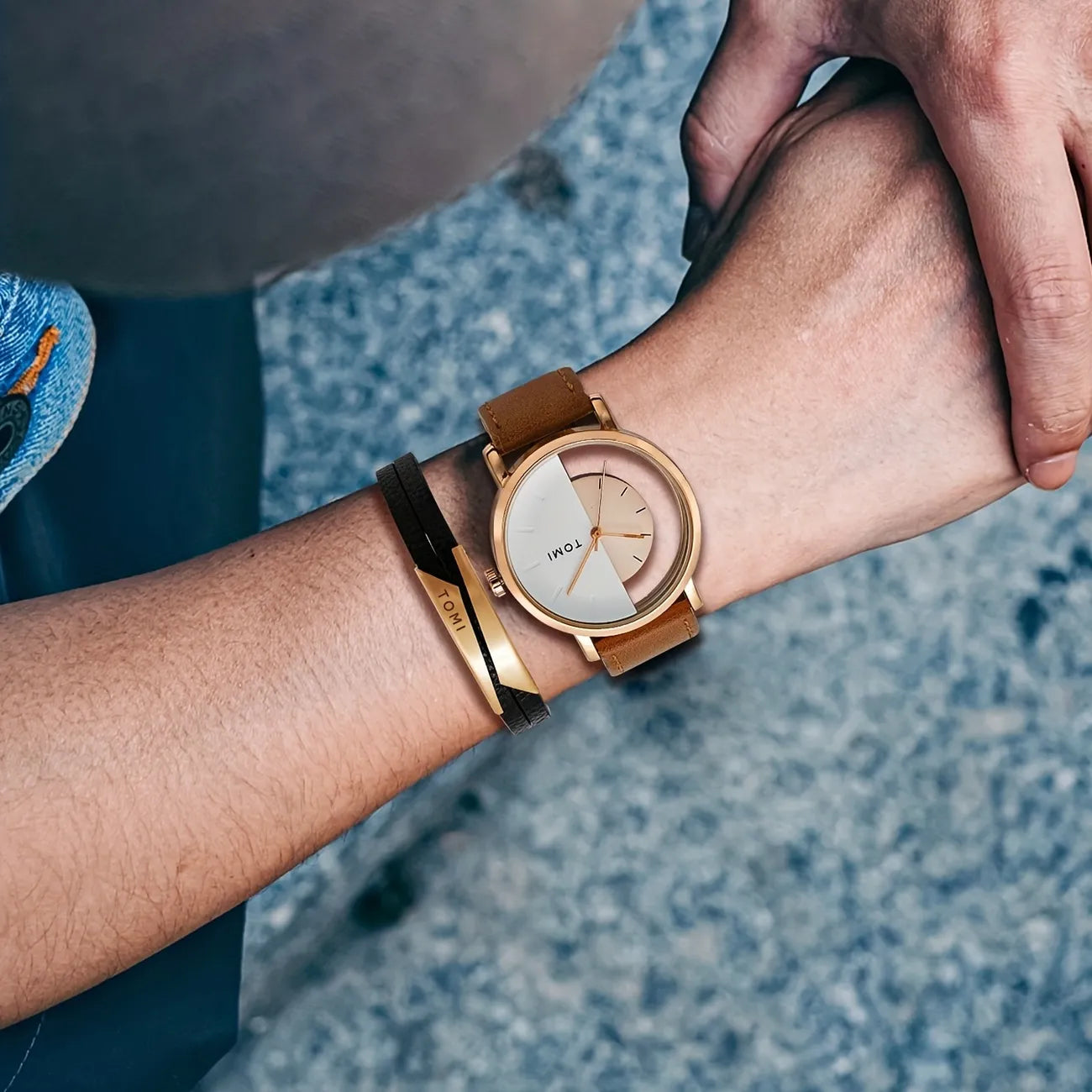 TOMI T-080 Unisex Watch With Bracelet