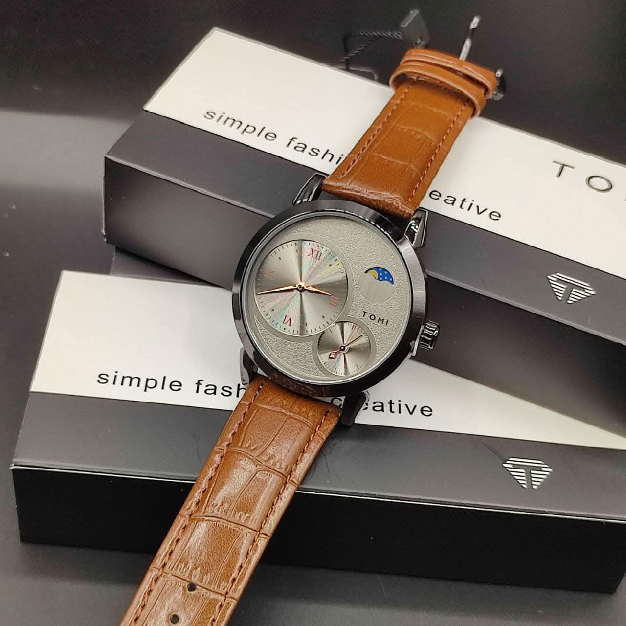 TOMI T-236 Chronograph Moon Graph Watch