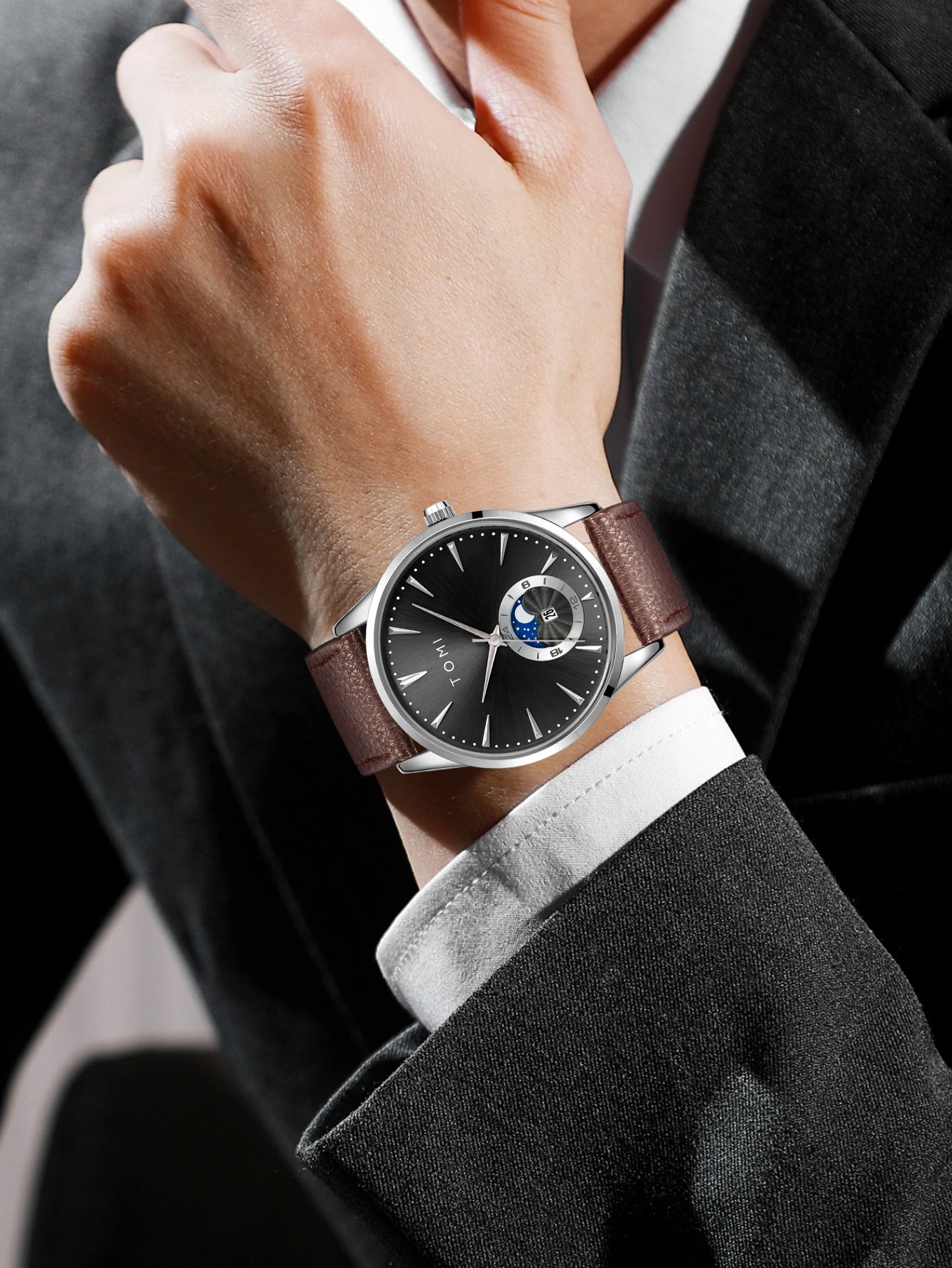 TOMI T-024 Magnet Lock Business Luxury Watch