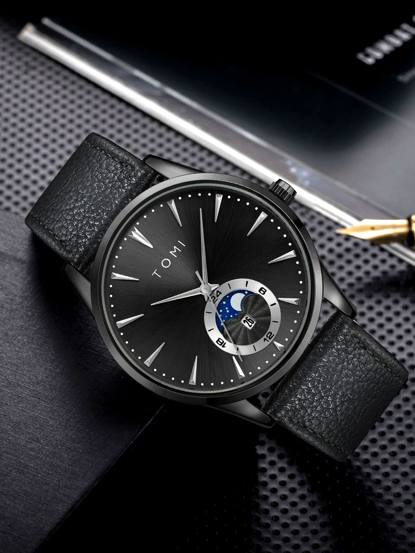 TOMI T-024 Magnet Lock Business Luxury Watch