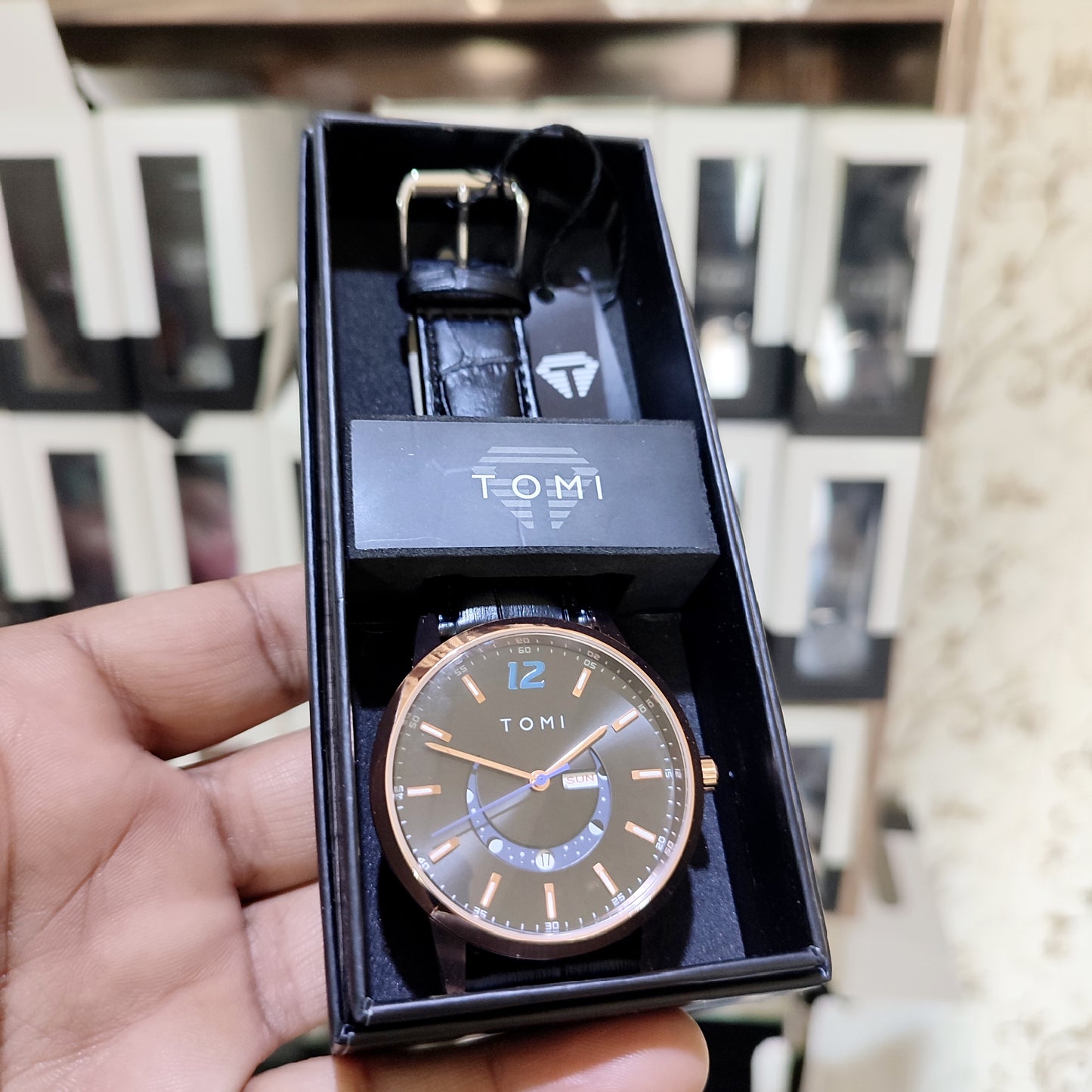 Tomi T-020 Luxury Men’s Day-Date Wrist Watch