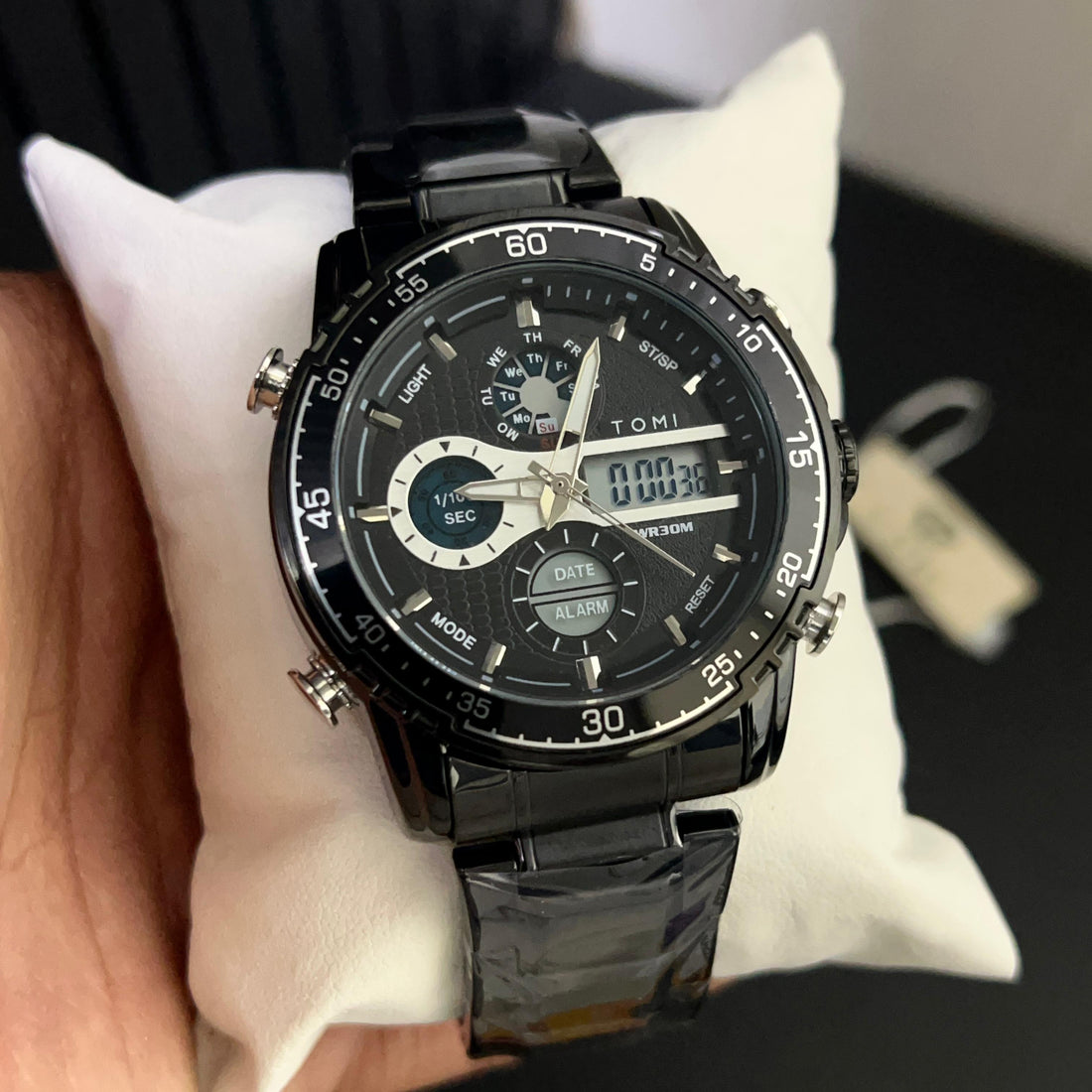 Chronograph Black And Silver Chain Watch Chronograph Watch