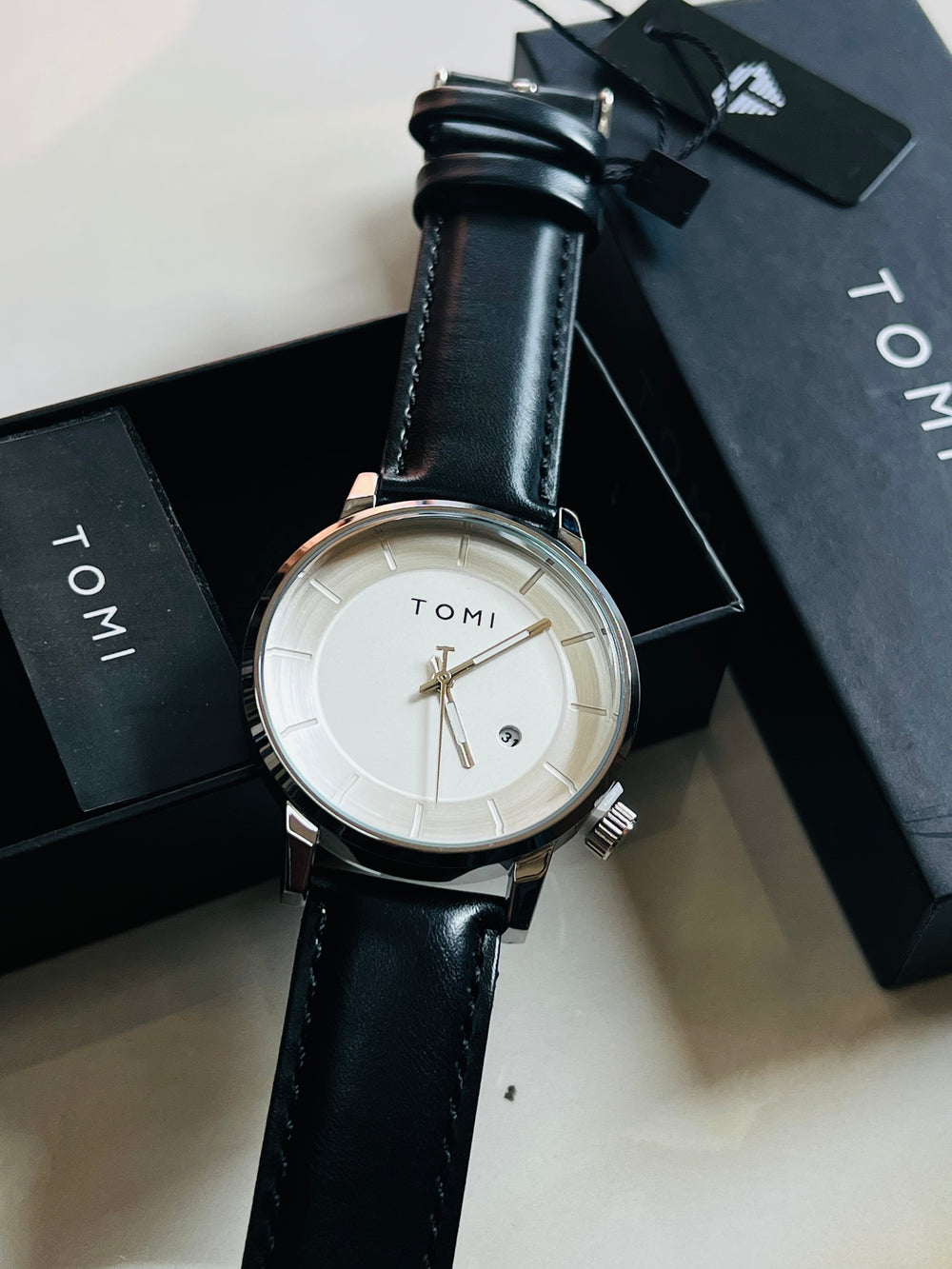 TOMI T-101 Casual Men's Watch with Bracelet Date Quartz Round Dial