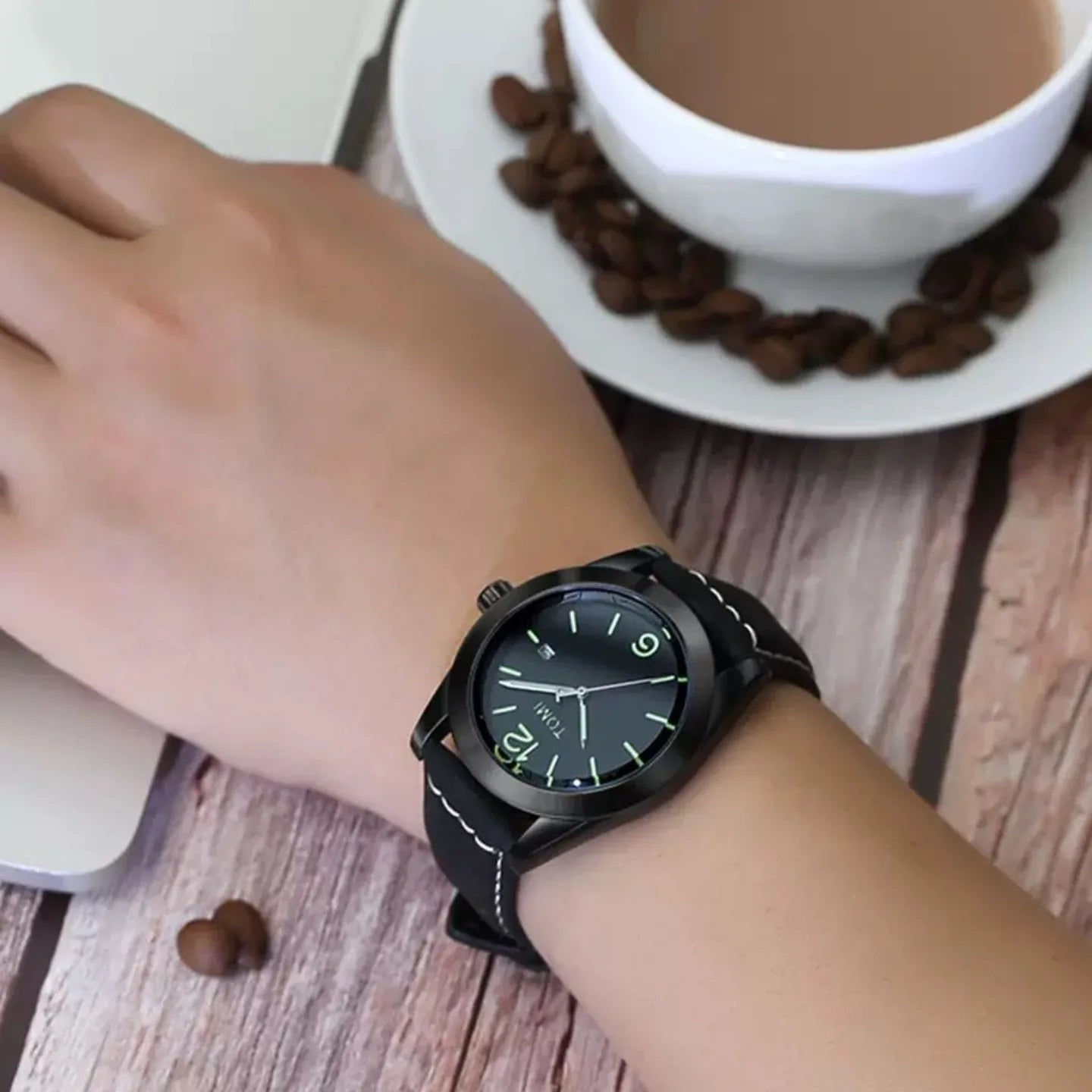 TOMI T-095 Luxury Watch Luminous Dial Quartz Date