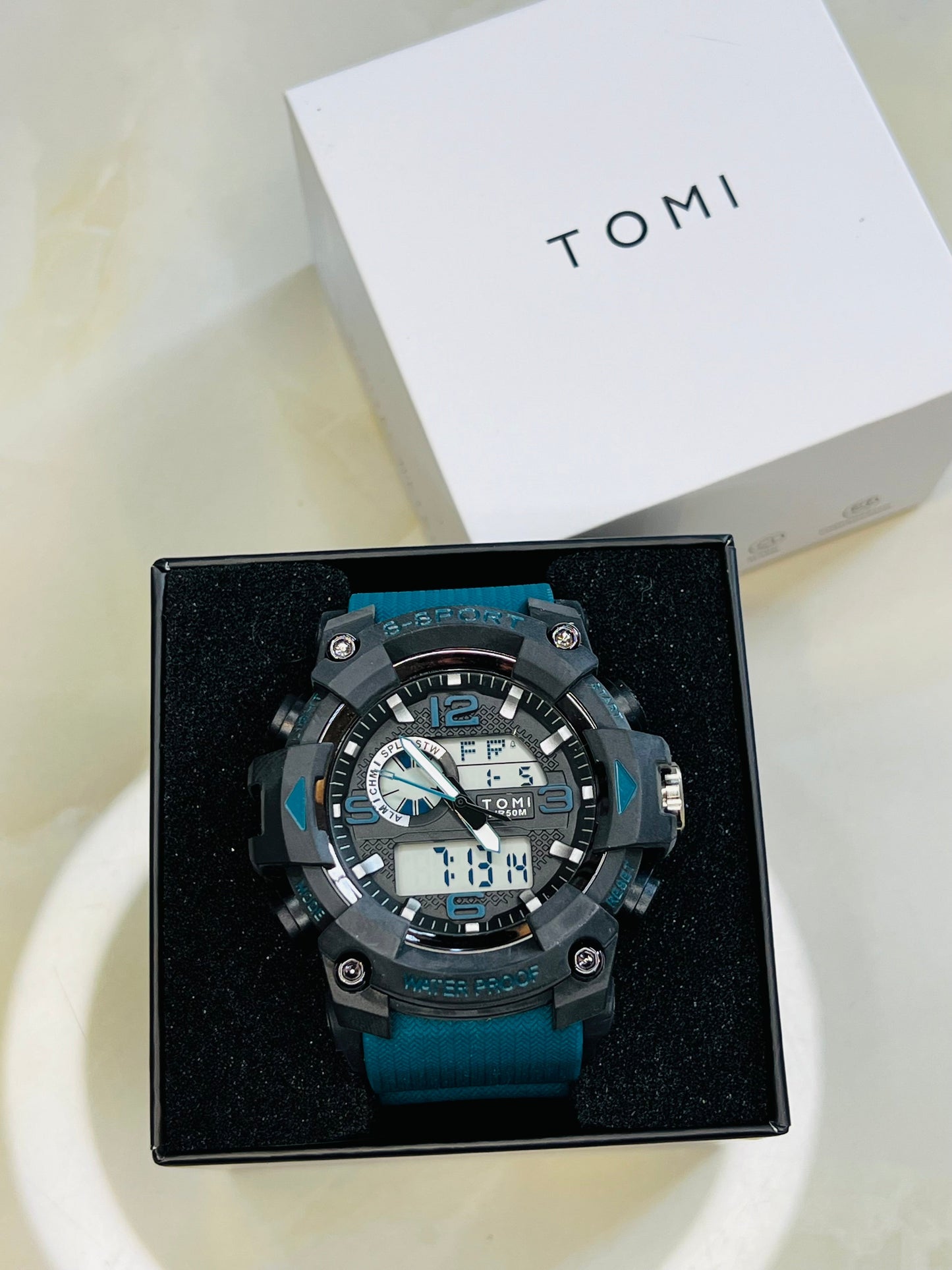 TOMI T-228 Men's Sports Watch Military Sports Watch